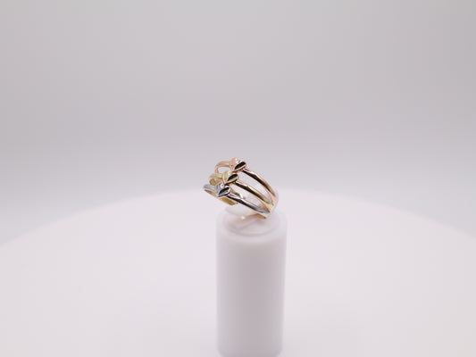 2g Size 7.75, 3.92mm Tri-Color Heart Ring