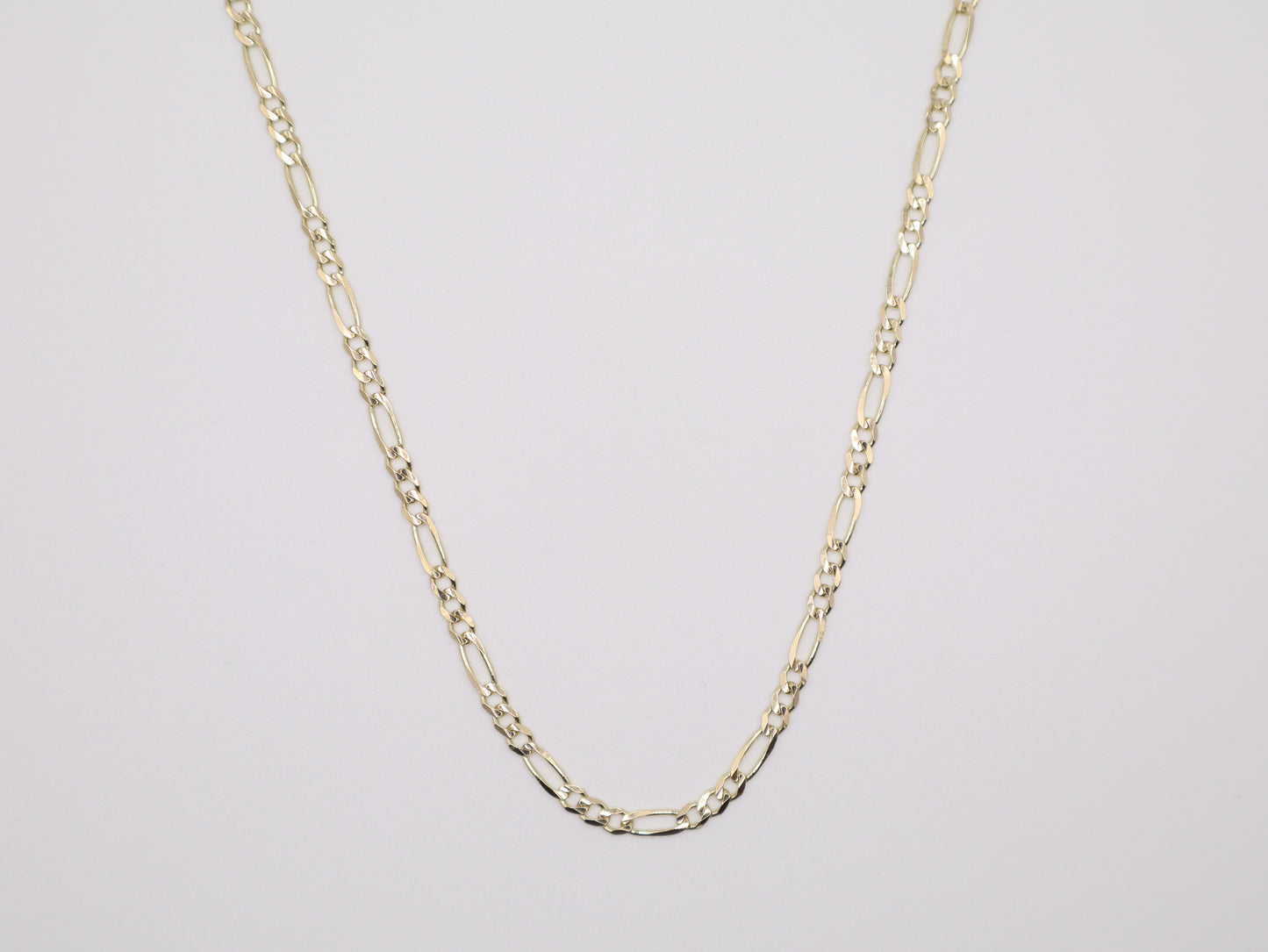 8.9g 24in, 3.21mm Figaro Chain