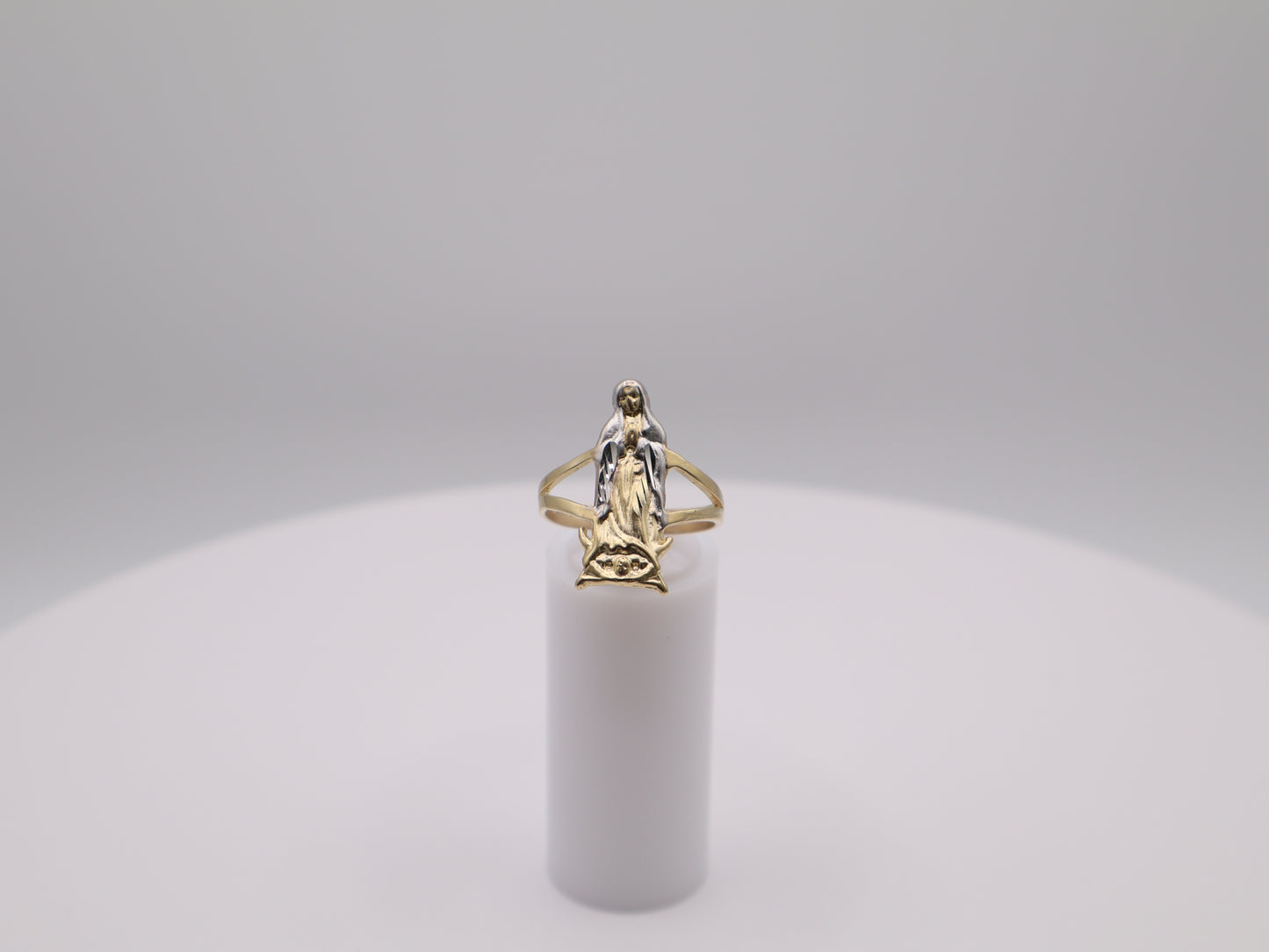 4.3g Size 8.5, 3mm Religious Ring