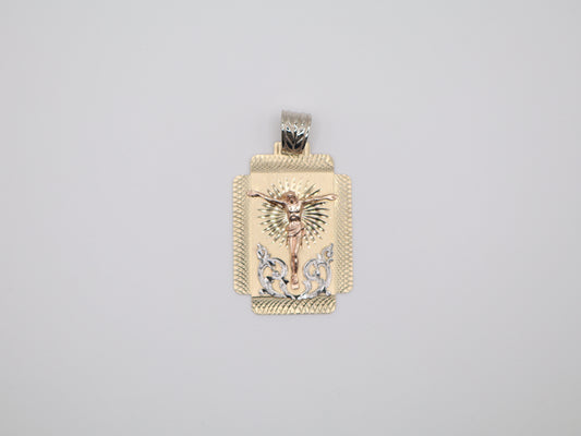 17.5g 2.5in, 38mm Tri-Color Jesus Pendant