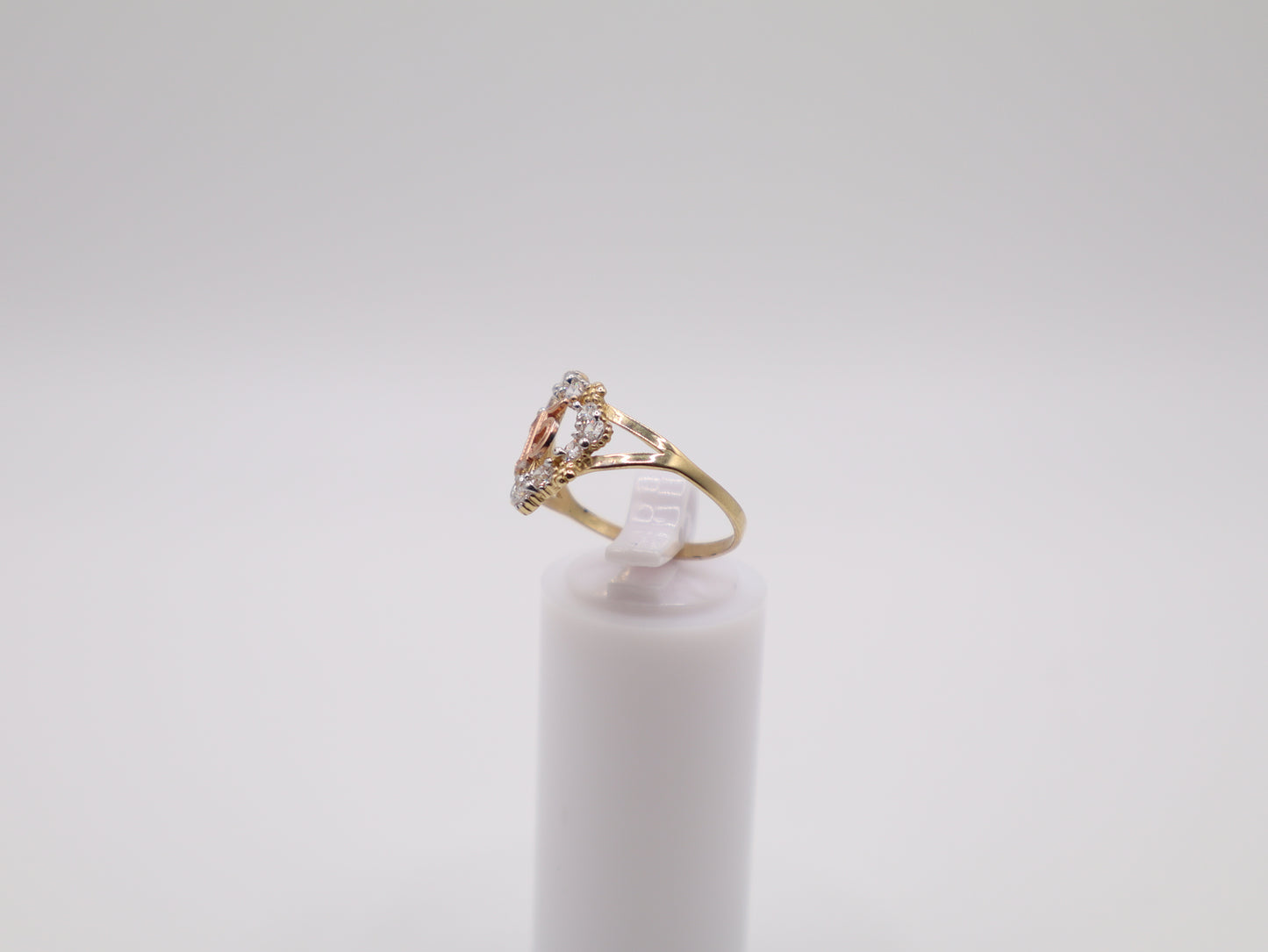 Size 7.25, 1.7mm Quinceañera Ring