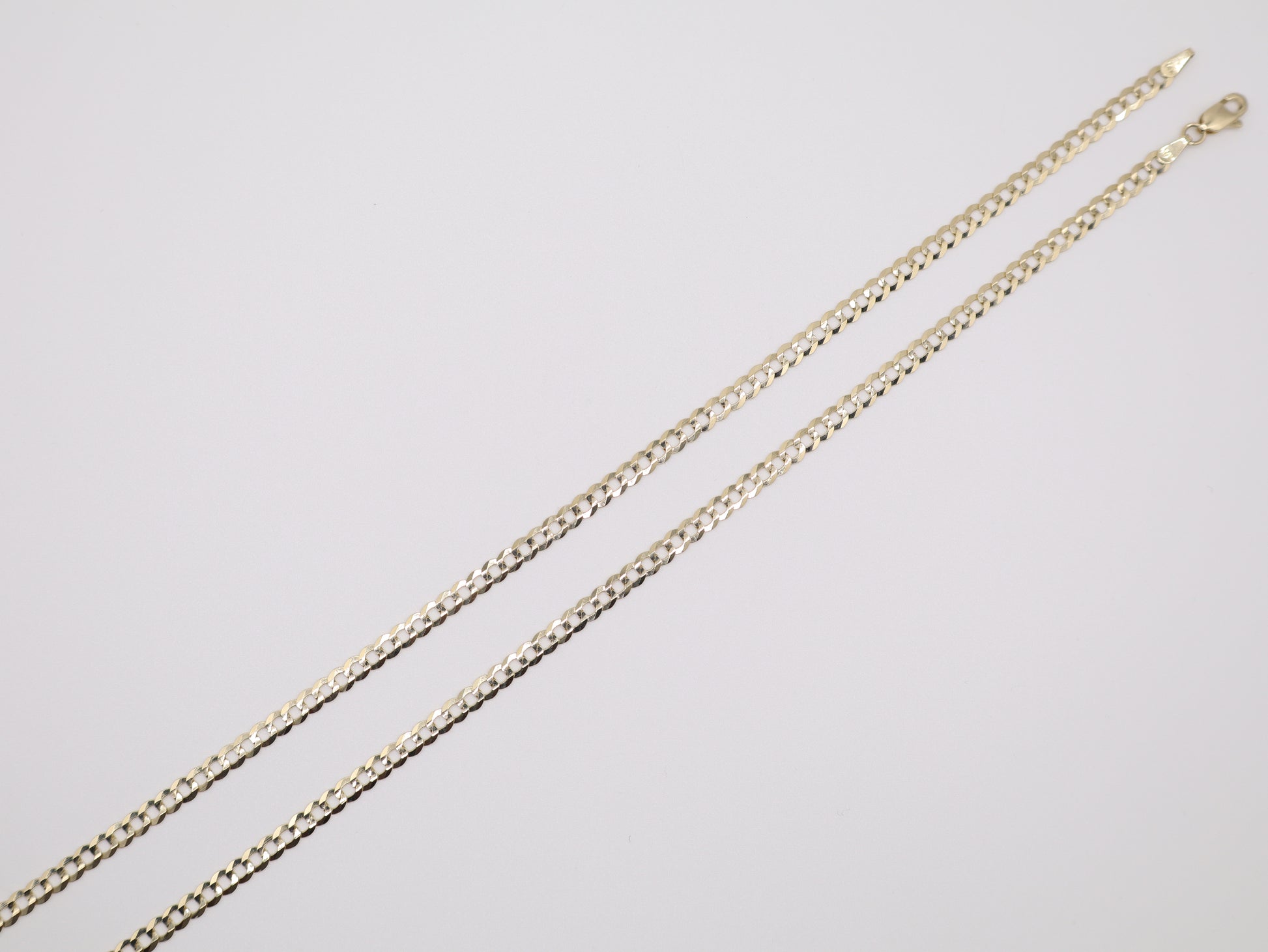 8.4g 22in, 3.74mm Curb-Cuban Chain