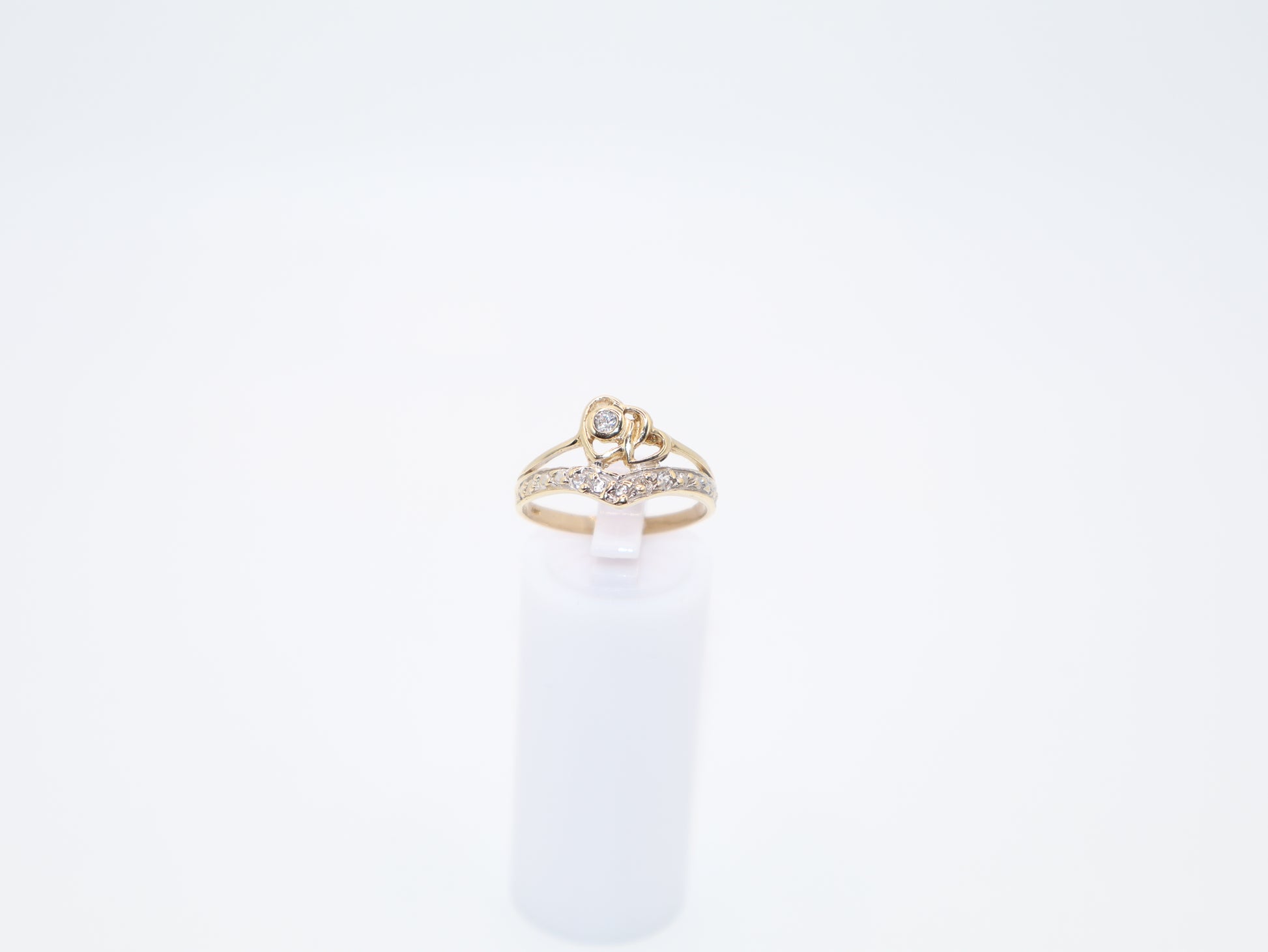 2.4g Size 8, 2.14mm Heart Ring