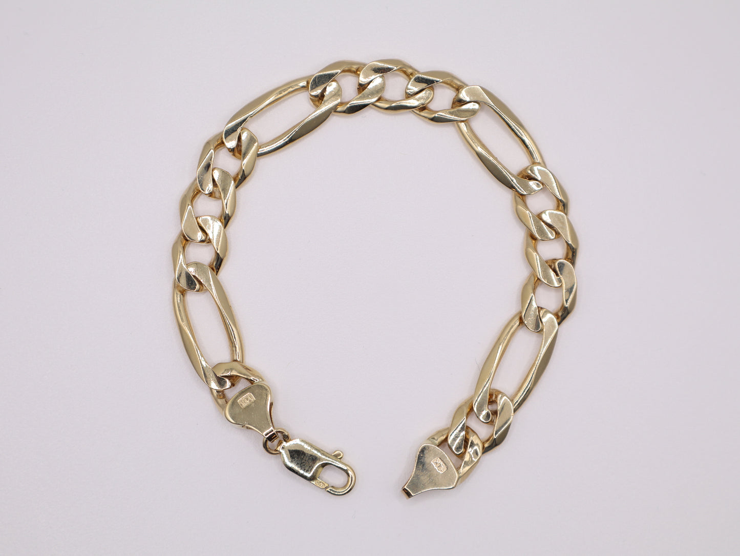 32.2g 2.5in, 4.9mm Figaro Bracelet