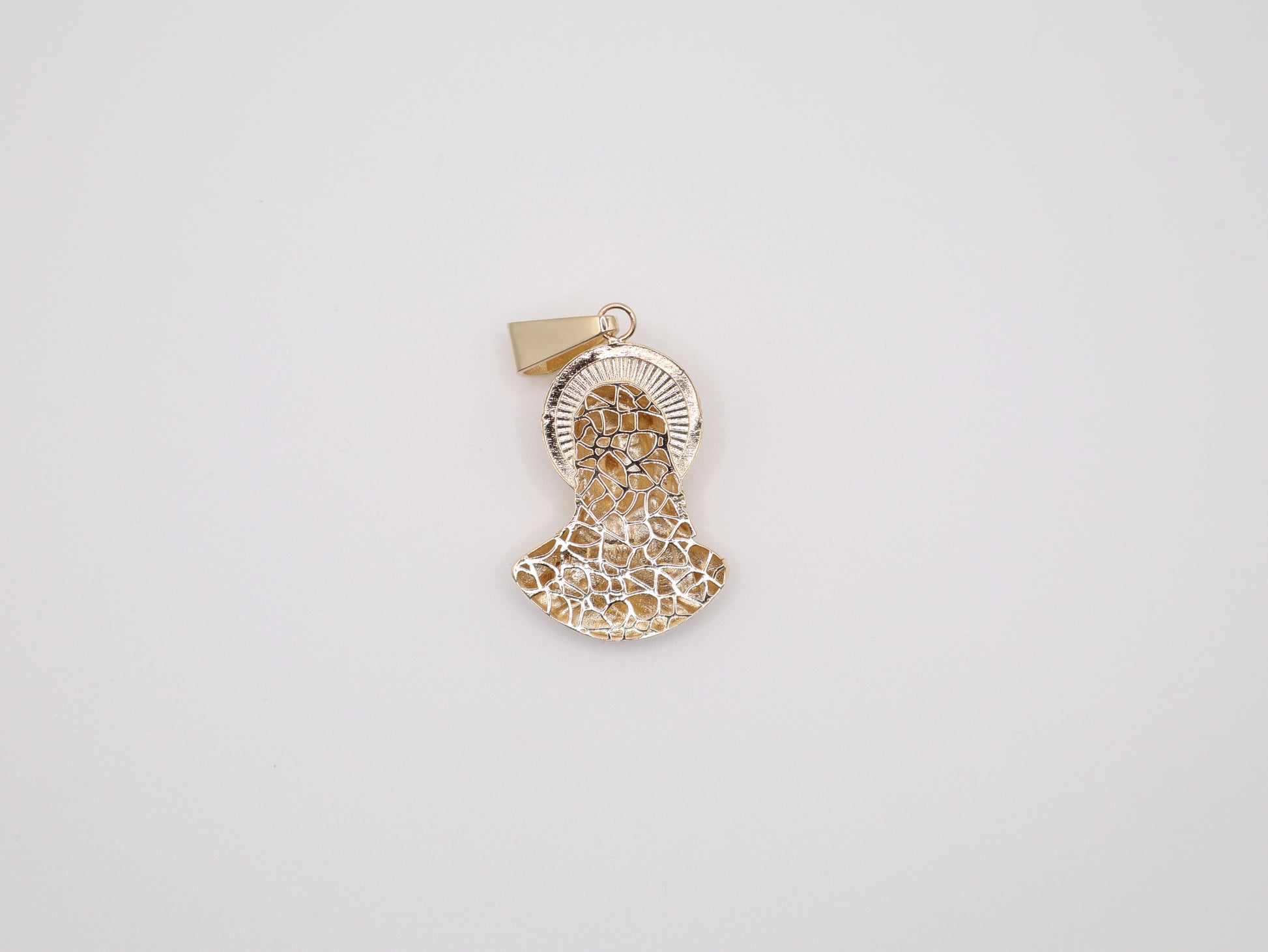 7.4g 2in, 25mm Sacred Heart of Jesus Christ Pendant