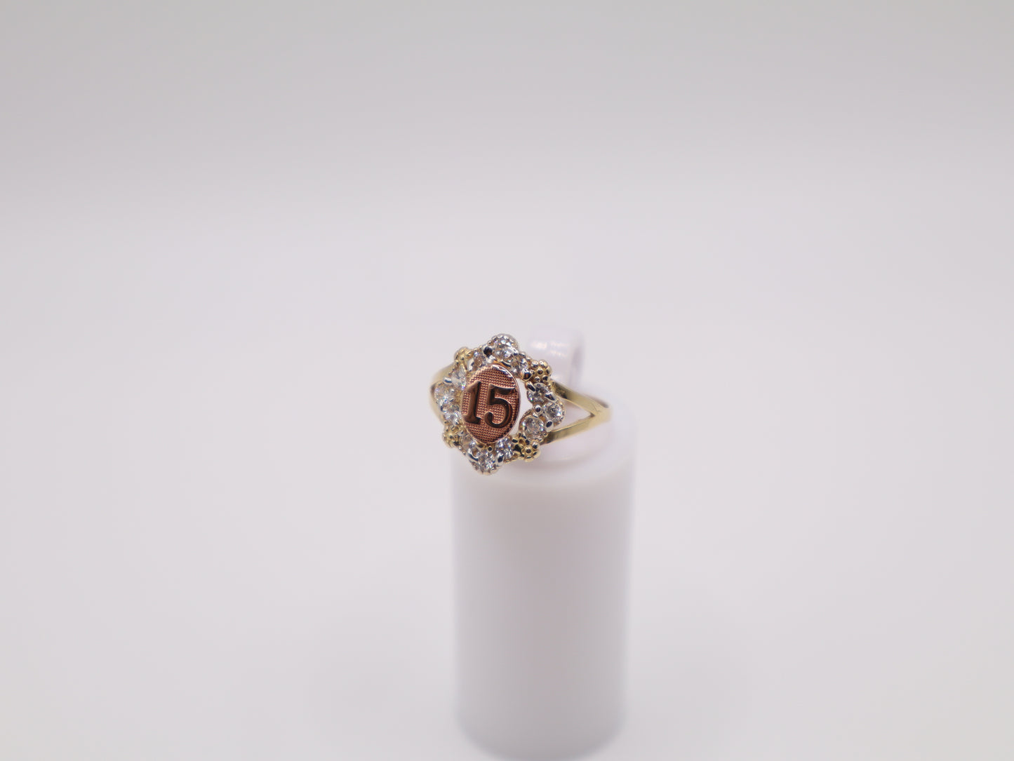 Size 7.25, 2.4mm, Quinceañera Ring