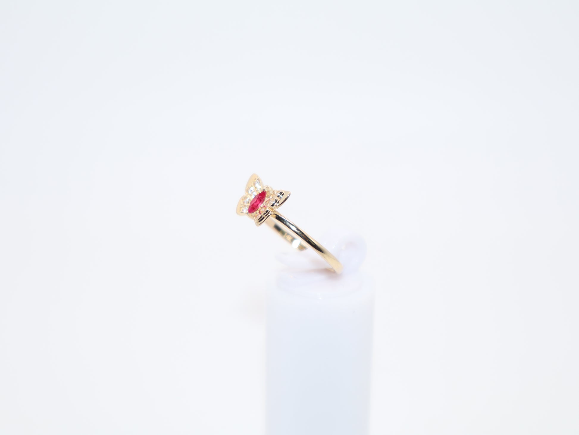 2g Size 8, 1.69mm Butterfly Ring