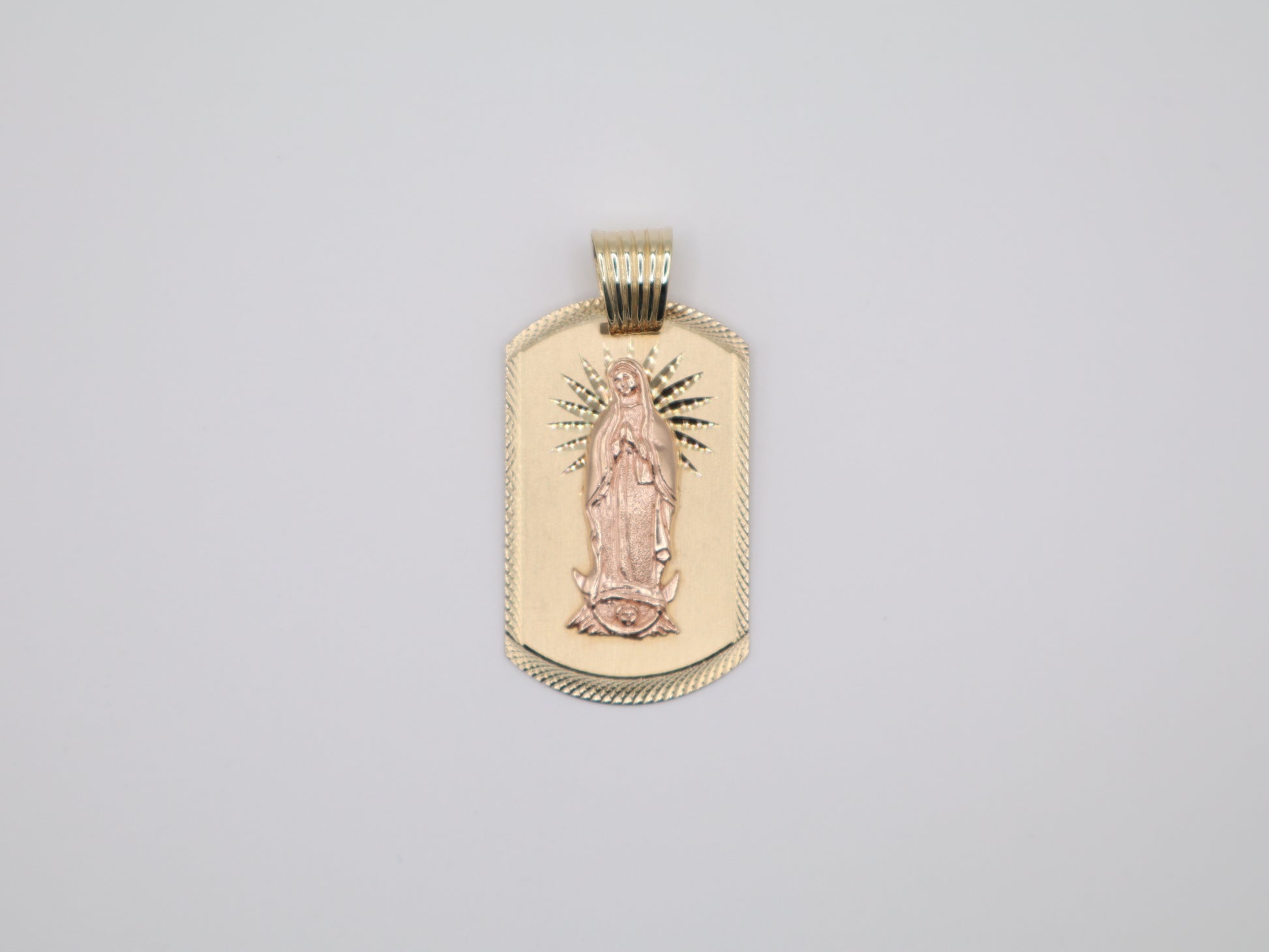 16.2g 2.25in, 30mm Virgin Mary Pendant