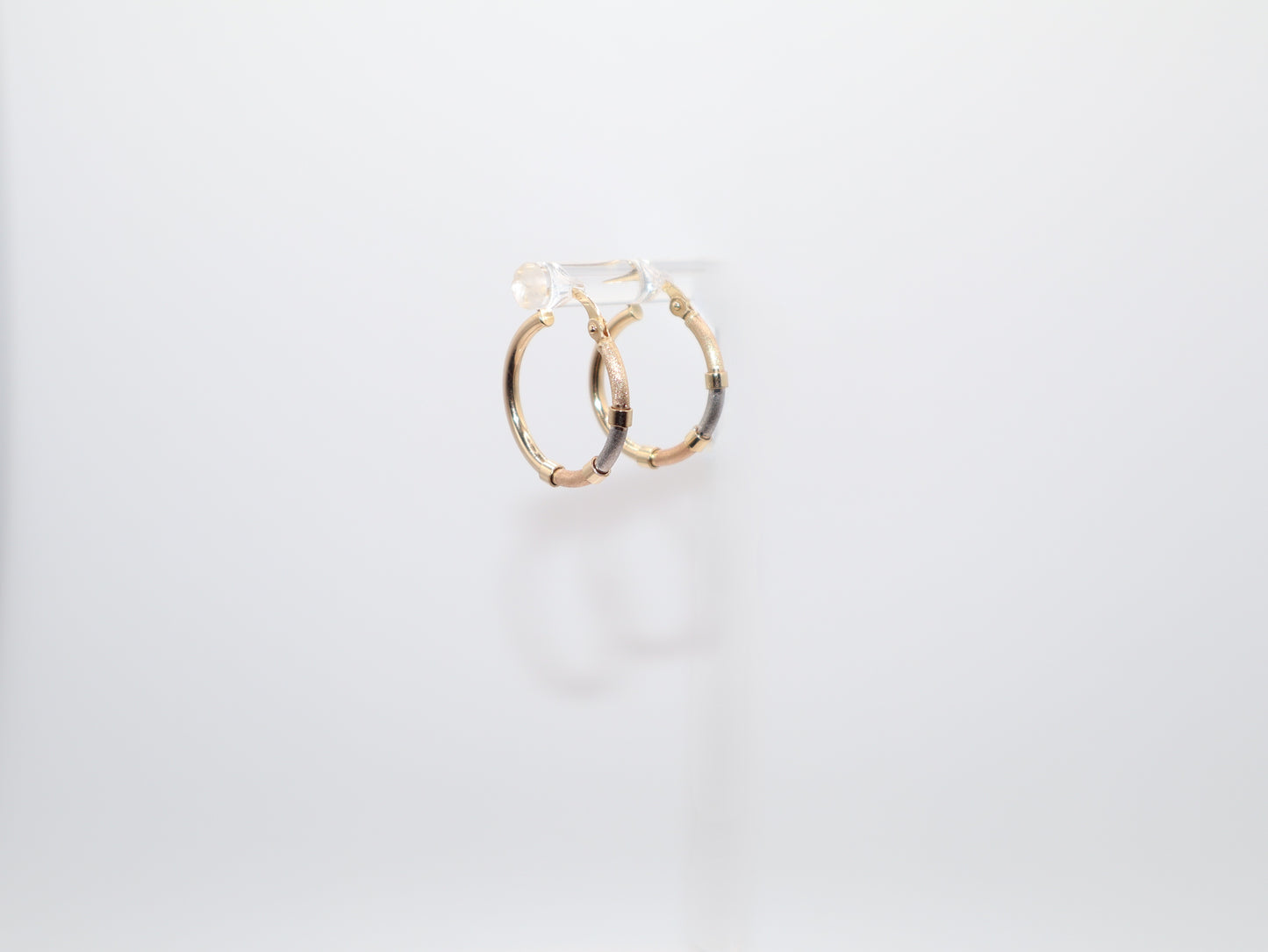 0.75in, Tri-Color Hoop Earrings