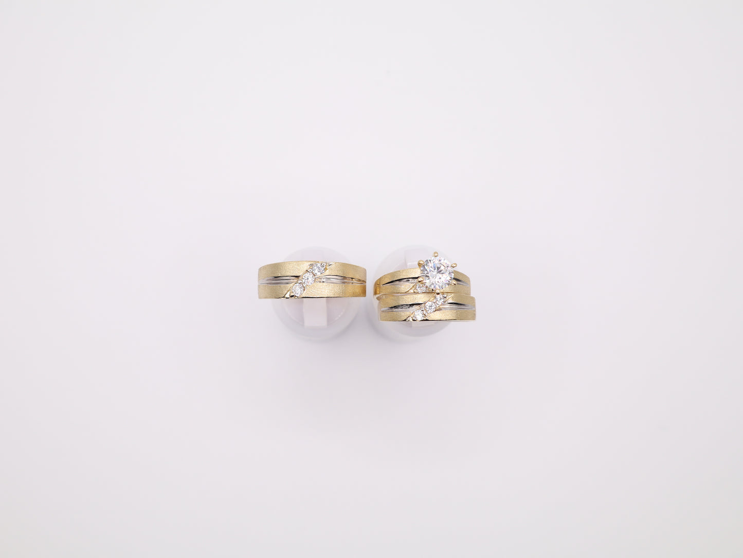4.2mm Brushed Engagment Ring Set