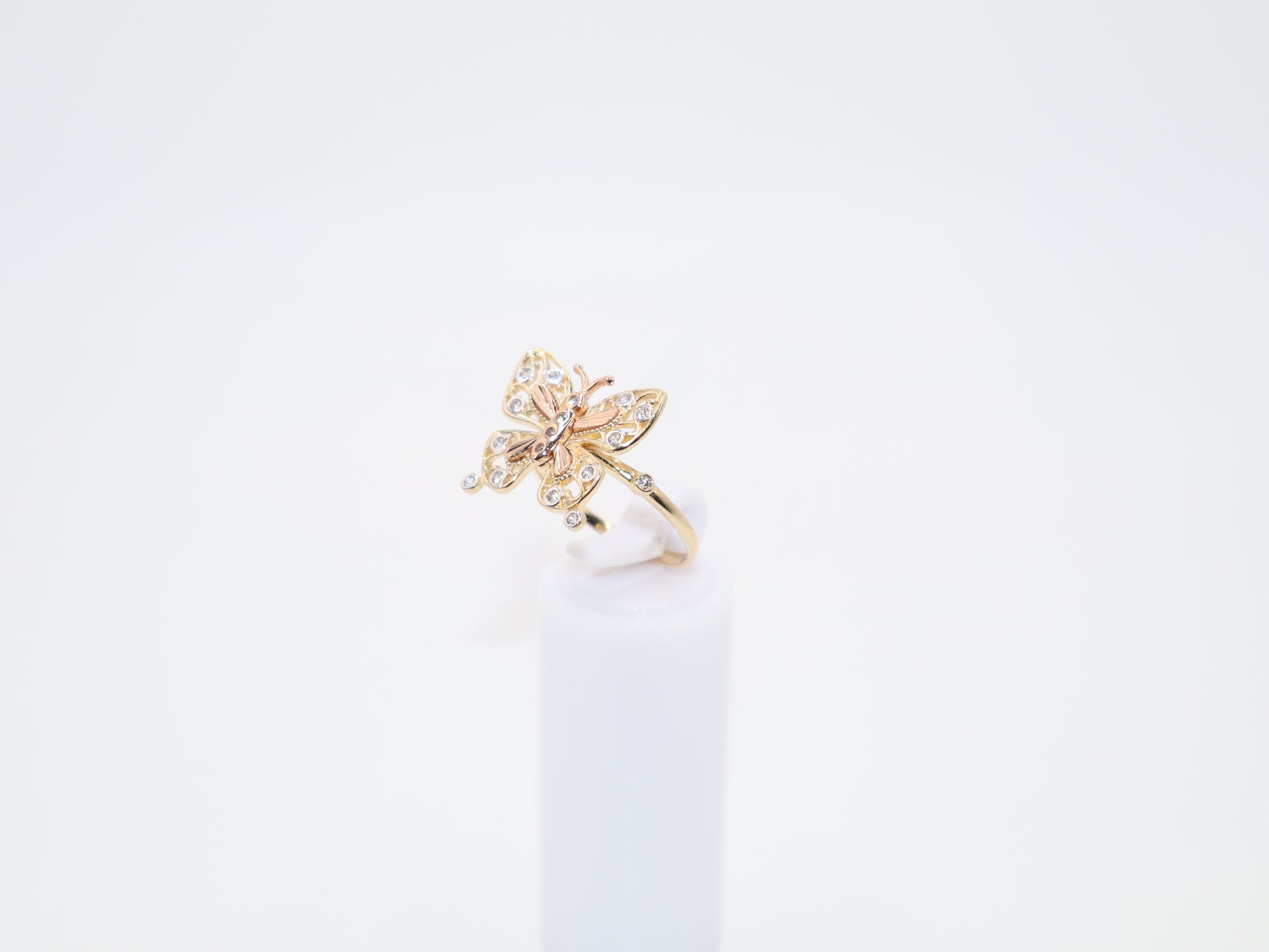 3.6g Size 8, 1.67mm Butterfly Ring