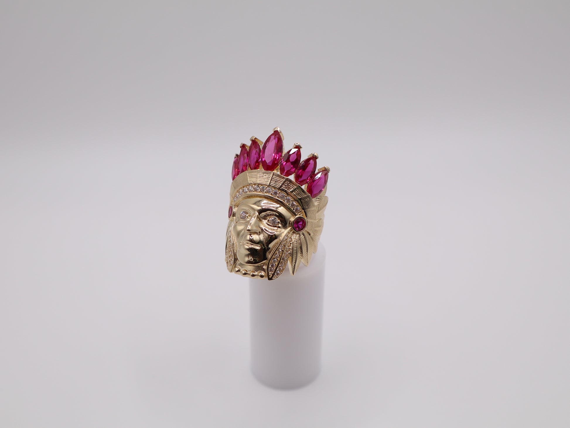 Size 10, 4.5mm Red Stone Indian Head