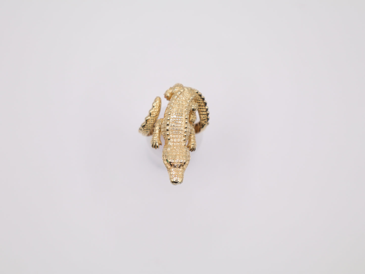 Size 8, 3.8mm Alligator Ring