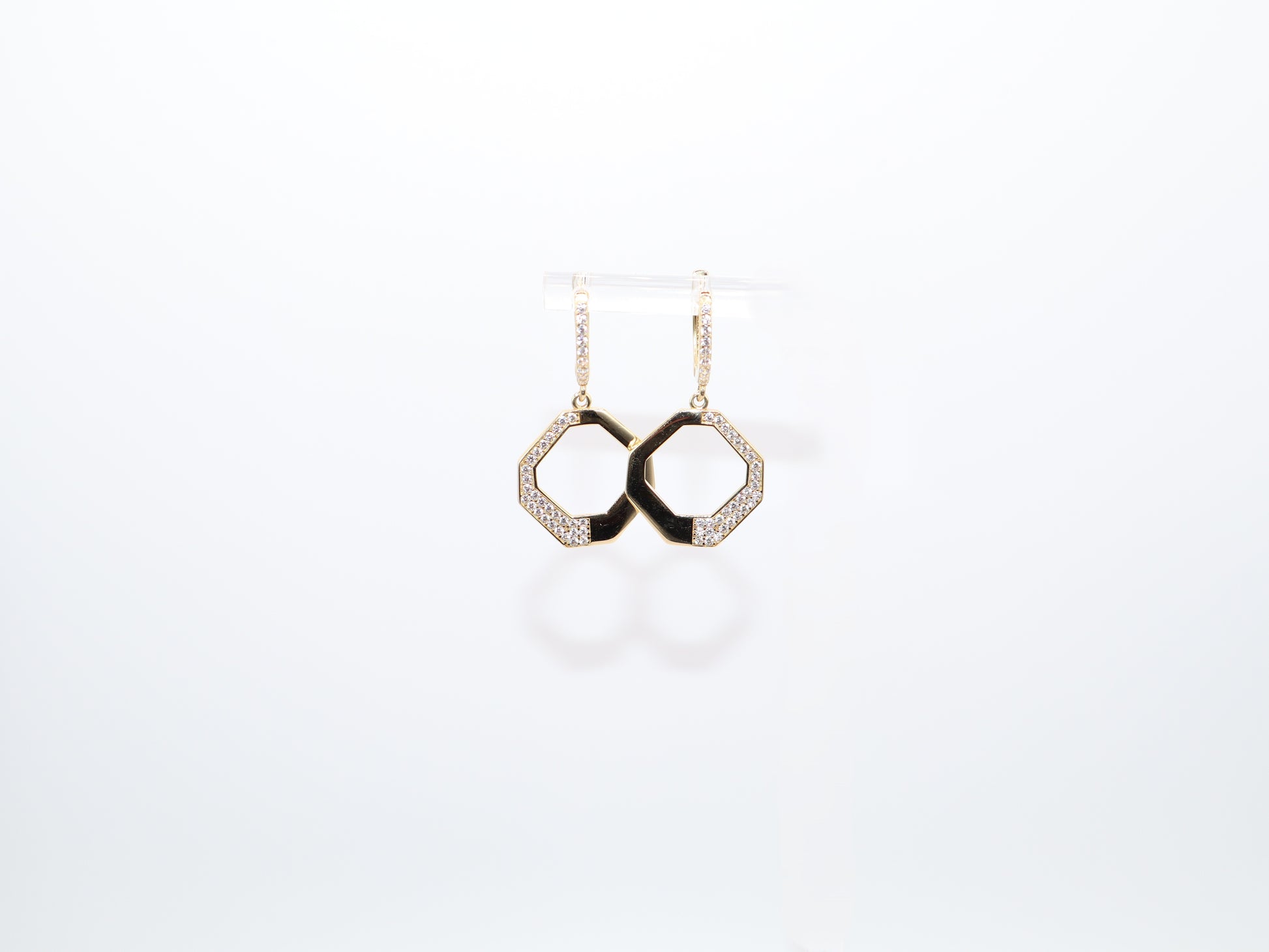 1.25in, 17.86mm Dangle Hoop Earrings