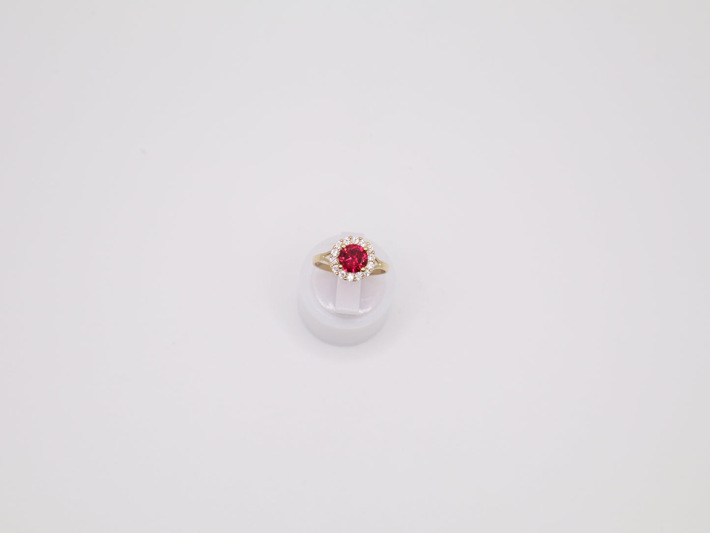 1.2g, 3 Ring Size, 1.56mm Red Stone Ring
