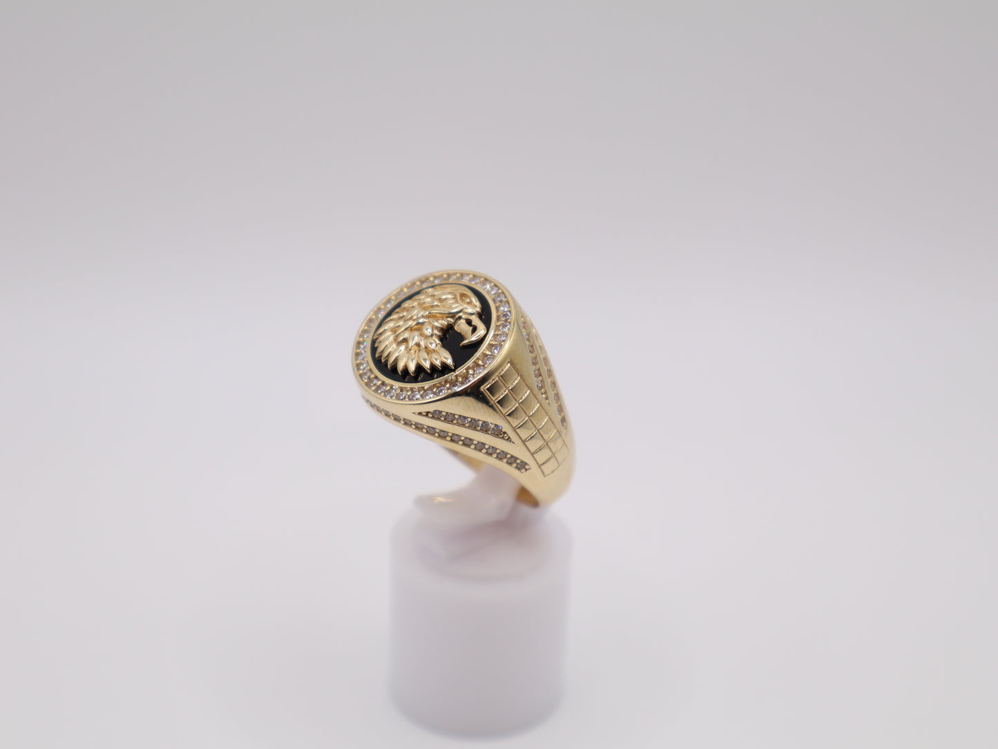 10.4g, 11.25 Ring Size, 4.65mm Black Stone Eagle Ring