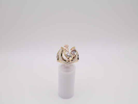 11.6g, 10.25 Ring Size, 5.34mm Rooster on Horseshoe Ring