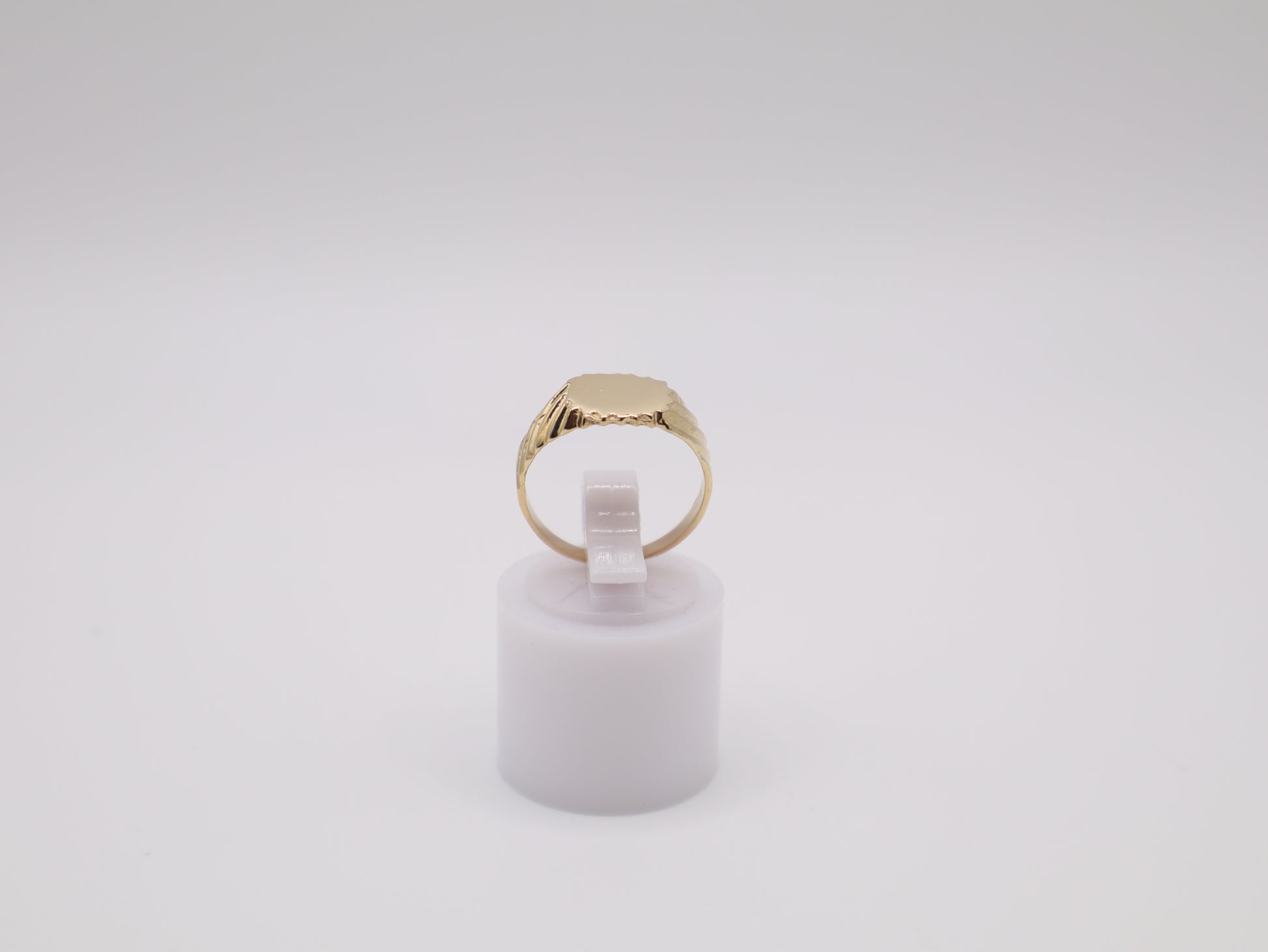 2g, 4.5 Ring Size, 2.22mm Engravable Ring
