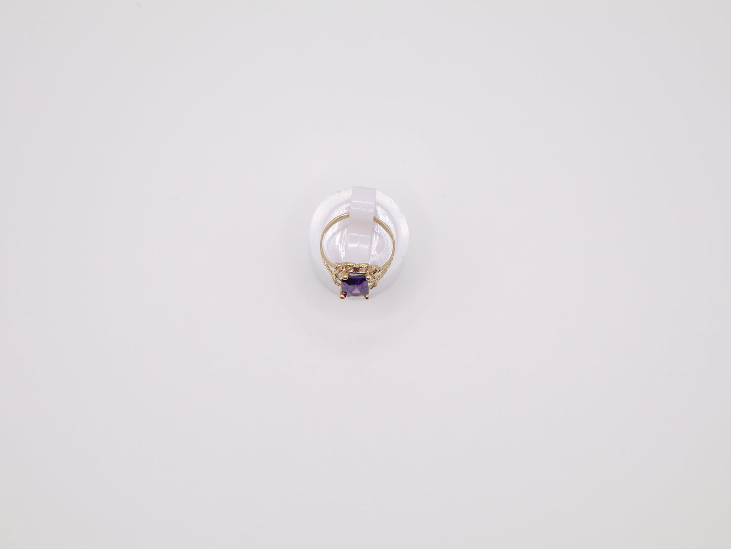 1.3g, 2 Ring Size, 1.75mm Purple Stone Ring