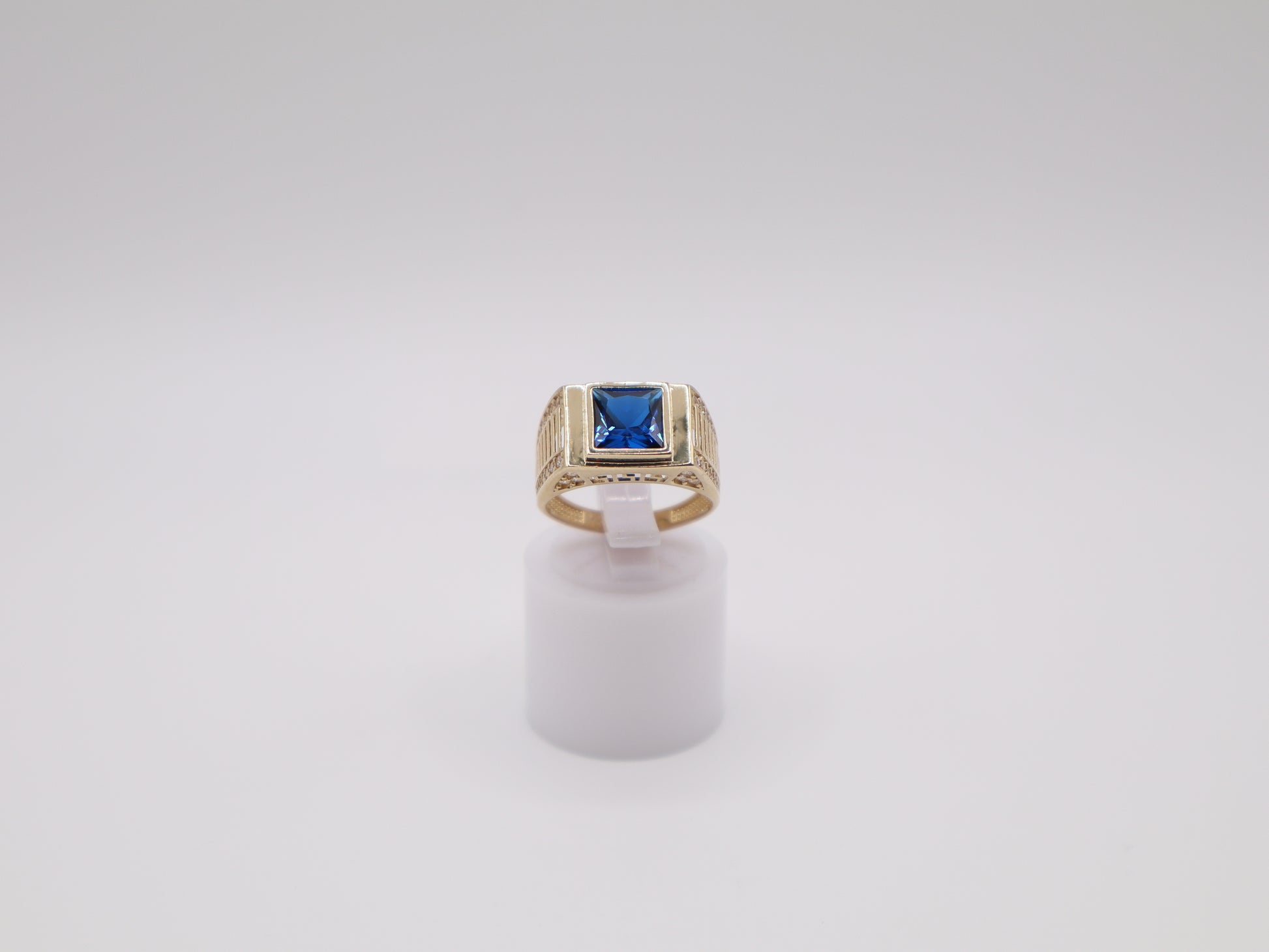 3g, 5 Ring Size, 2.76mm Blue Stone