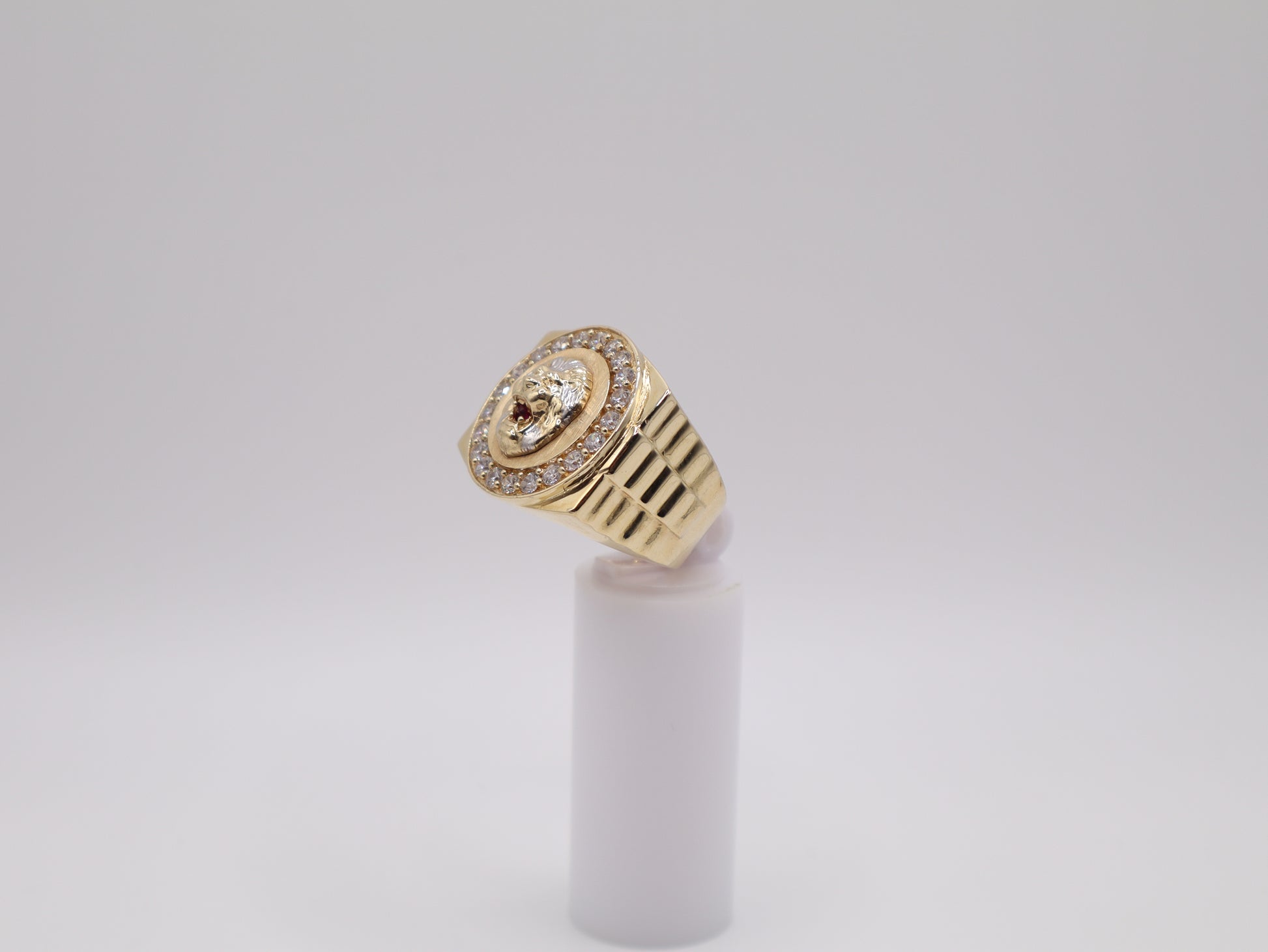 16.9g, 11 Ring Size, 8.37mm Lion Ring